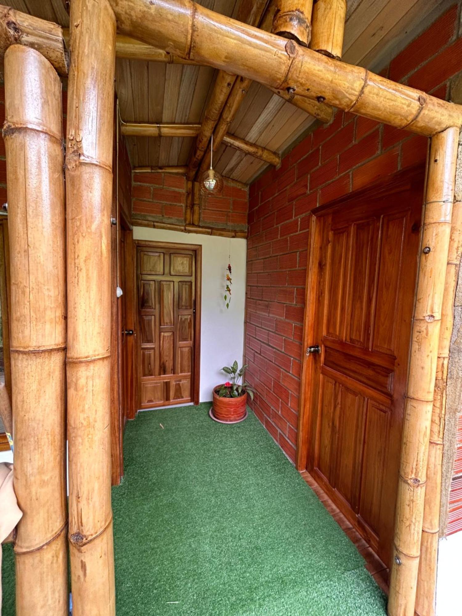 Green Bamboo Lodge San Francisco de Borja المظهر الخارجي الصورة